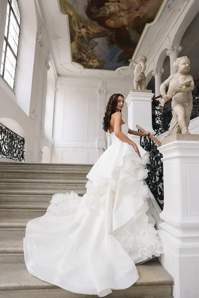 Christina by Amo & Luv: Ball Gown silhouette, sweetheart neckline, sleeveless, satin