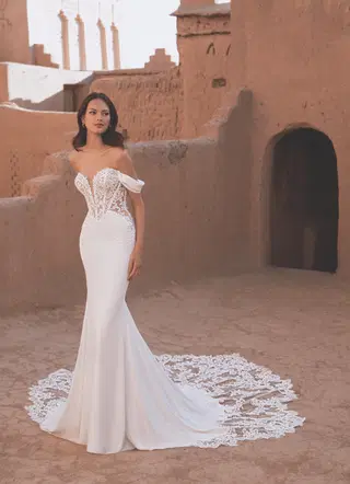Tammy by Enzoani - view 3 of 7
