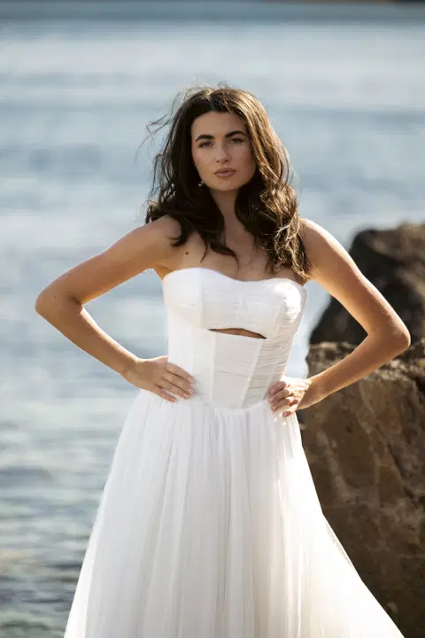 Damala wedding dress by Amo & Luv, A-line, tulle
