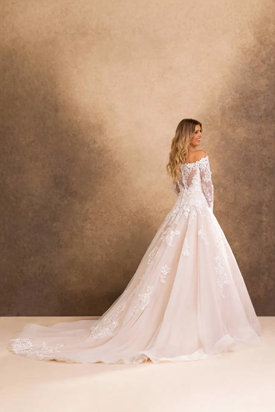 RB4252 by Rachel Allan - view 5 of 7