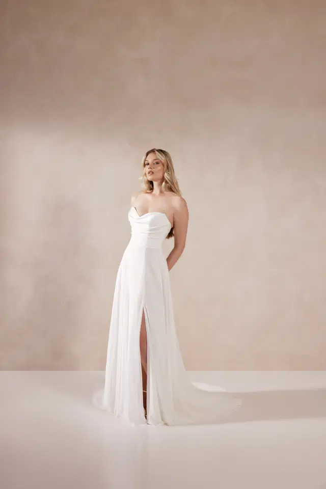 Eliora by Adore: A-Line silhouette, sweetheart neckline, crepe