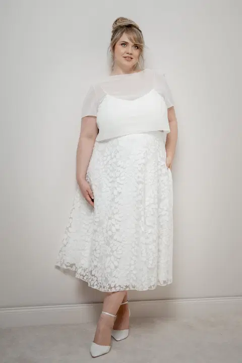 Top Lani Curvy by noni, two-piece, chiffon