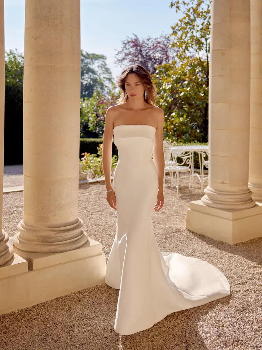 Marnie by Justin Alexander: Trumpet silhouette, straight neckline, sleeveless