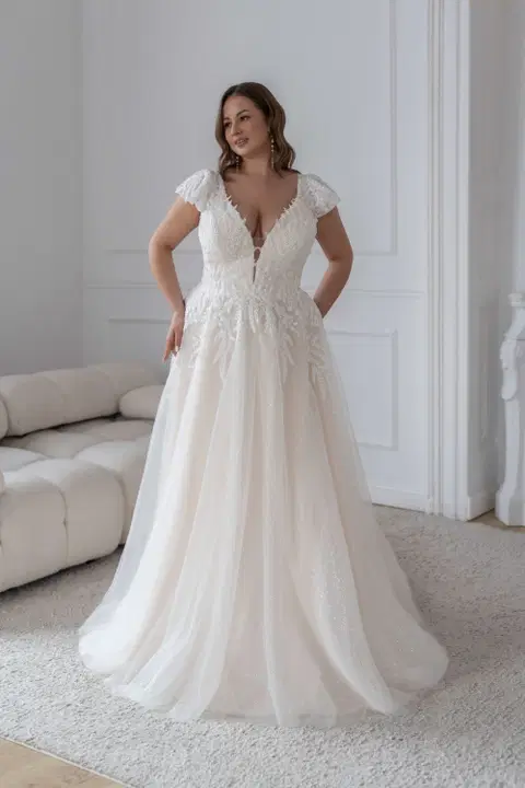 Glow Brautkleid von Jarice, A-Linie, Tüll