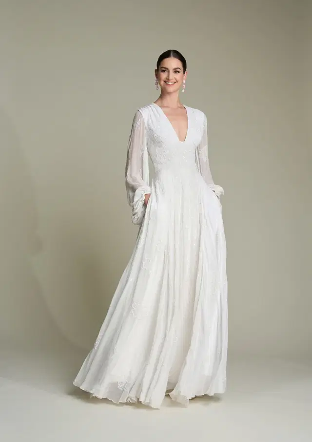 Wisteria by Eliza Jane Howell: A-Line silhouette, deep V-neck neckline, long sleeves, tulle