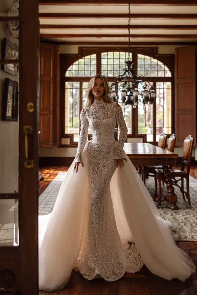 Giacinta by Tina Valerdi: Mermaid silhouette, high / halter neckline, long sleeves, lace