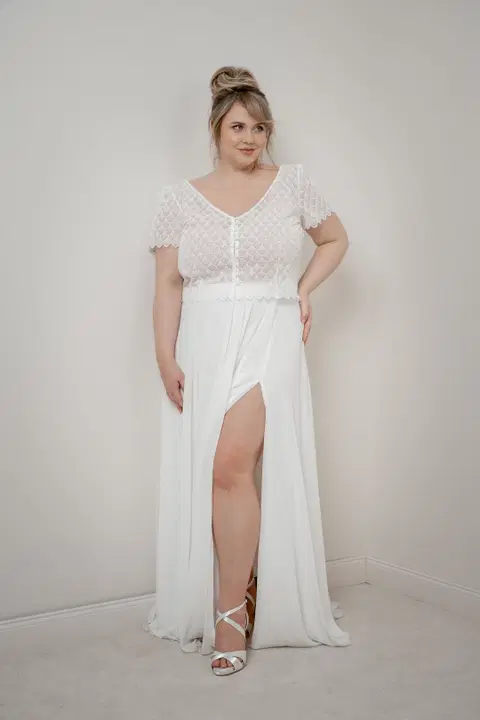 Top Fanie Curvy by noni, two-piece, lace