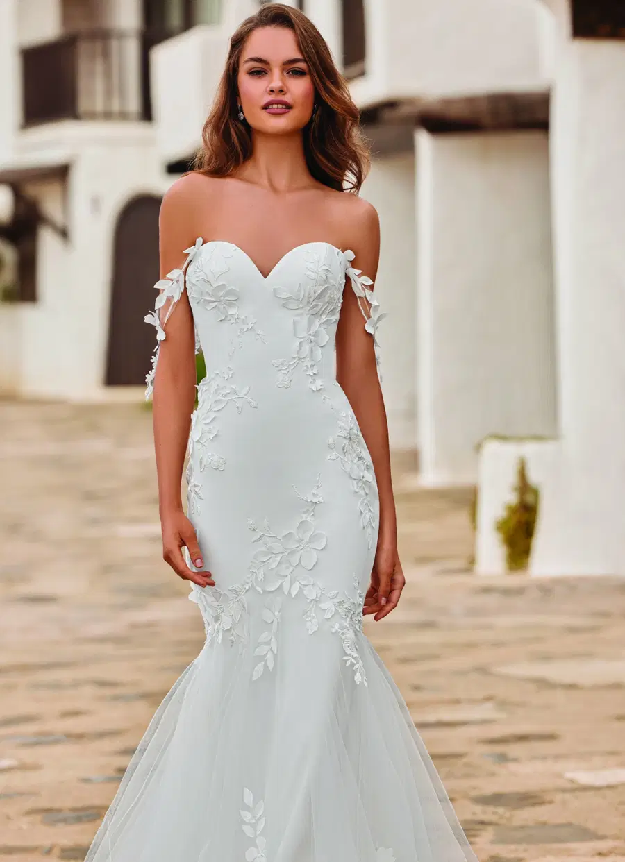 DIXIE by Enzoani - view 3 of 5