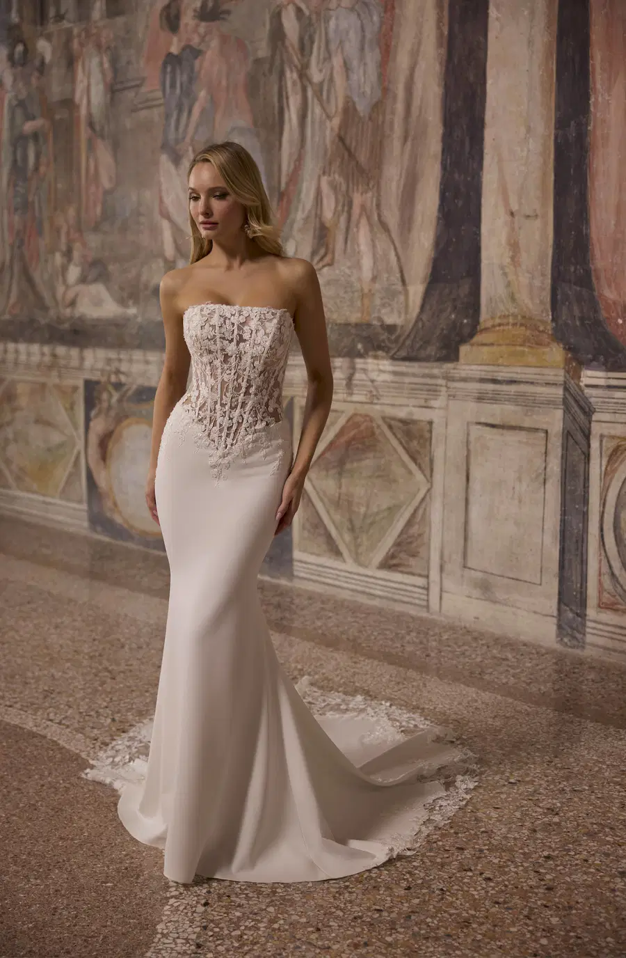 Amy 63349 by Veni Infantino: Trumpet silhouette, sweetheart neckline, sleeveless, lace