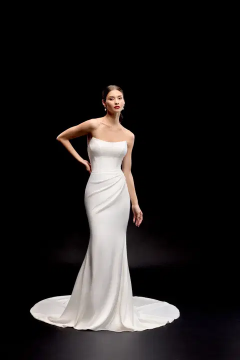 Seren wedding dress by Justin Alexander, fit & flare, cat eye