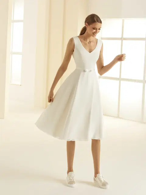 Kornelia wedding dress by Bianco Evento, A-line, satin