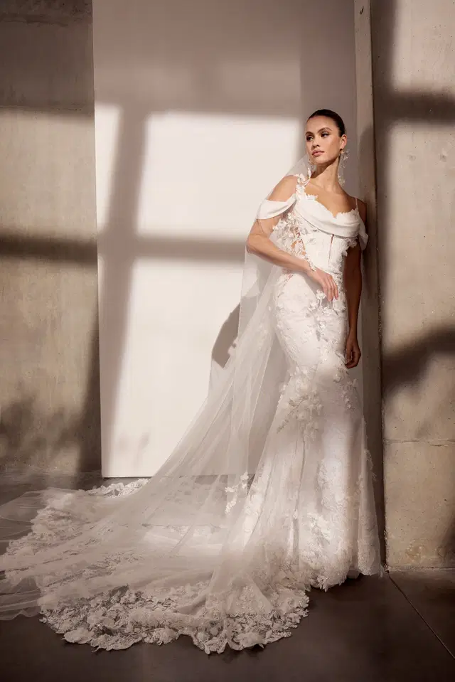Brooke by Avenue by Josephine Scott - view 2 of 4