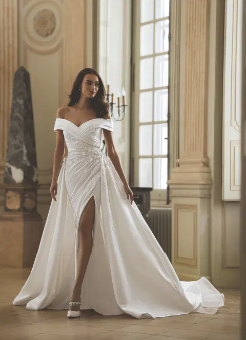 Garnet wedding dress by ÉLYSÉE, A-line, satin