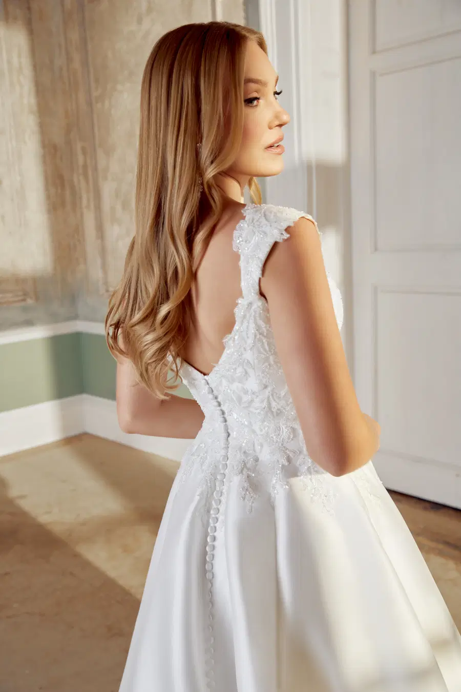 44547 by Sincerity Bridal - view 6 of 8