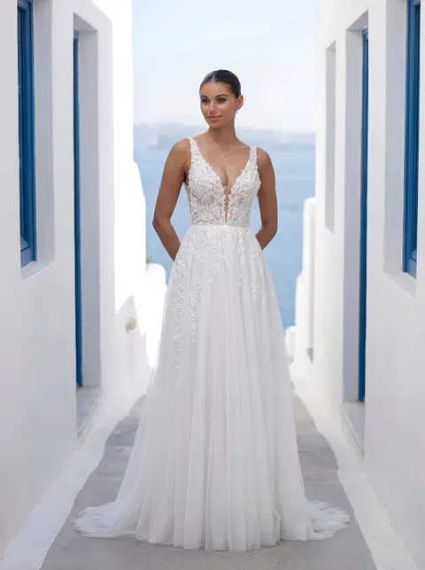 True 1010096 wedding dress by Mori Lee, A-line, tulle