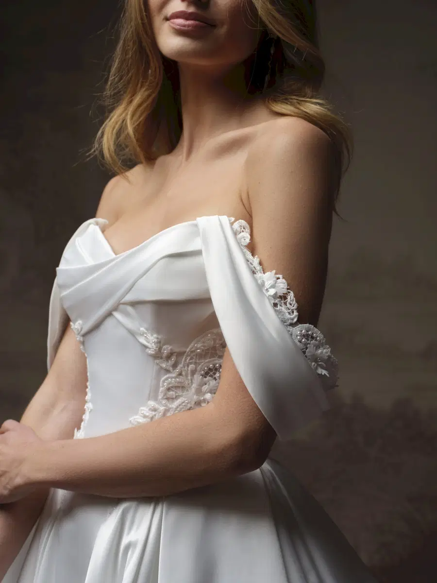 GIGI by Rebecca Ingram - view 4 of 8