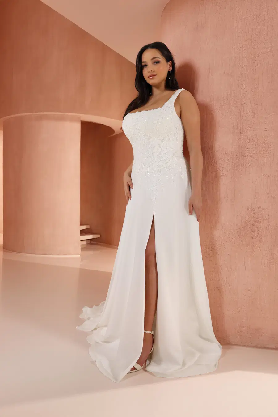 Casy-Lee by Azuree Bridal: A-Line silhouette, sweetheart neckline, sleeveless, chiffon