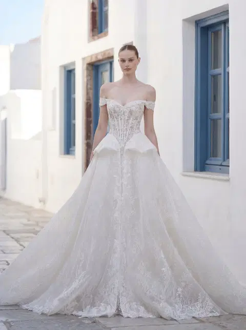 Telah 1010091 wedding dress by Mori Lee, ball gown, lace