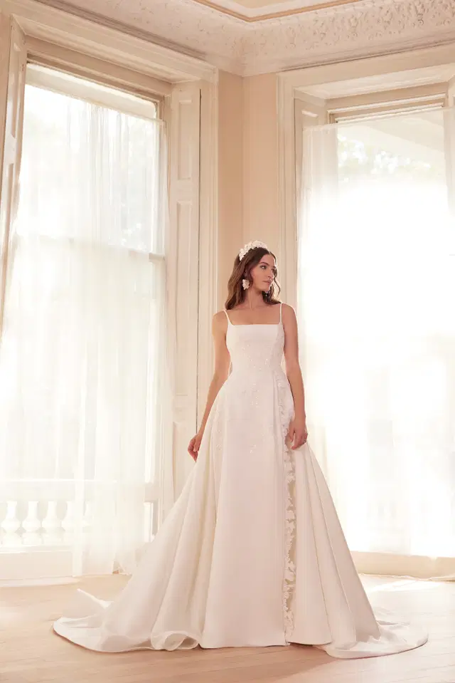Christina by Josephine Scott: A-Line silhouette, square neckline, sleeveless, mikado