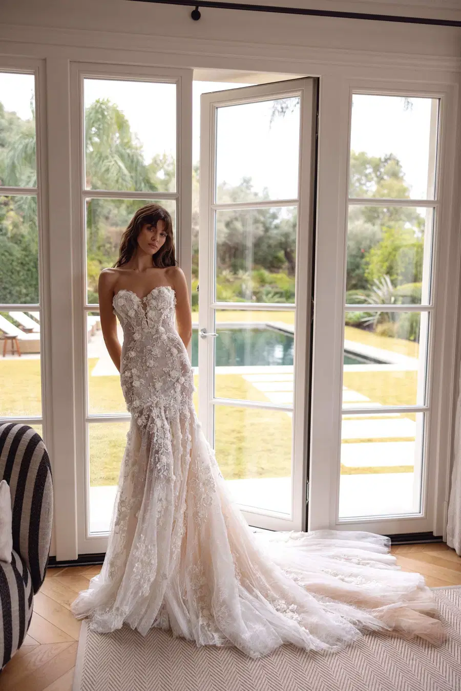 Gerona by Tina Valerdi: Mermaid silhouette, sweetheart neckline, detachable sleeves, lace