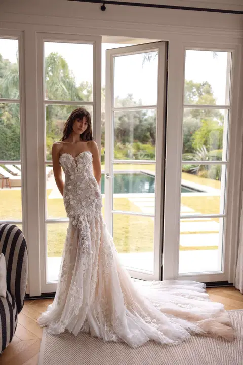 Gerona wedding dress by Tina Valerdi, mermaid, lace