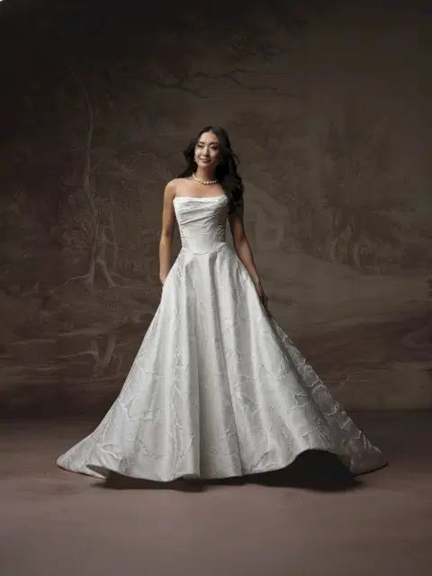 Morganna wedding dress by Maggie Sottero, A-line, satin