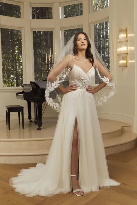 Rhiannon wedding dress by Casablanca Bridal, A-line, lace