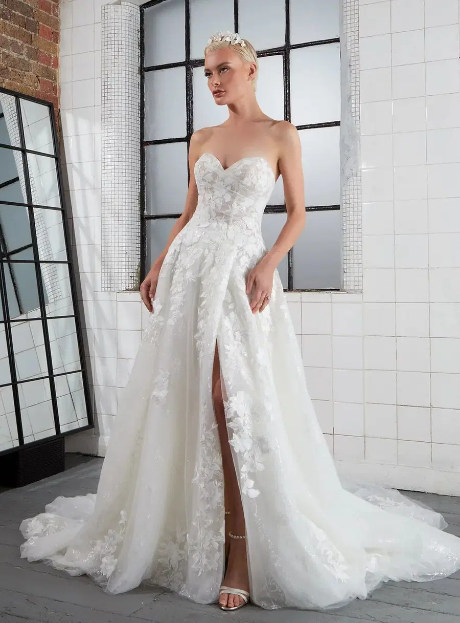 Astrid by Avenue by Josephine Scott: A-Line silhouette, sweetheart neckline, sleeveless, lace