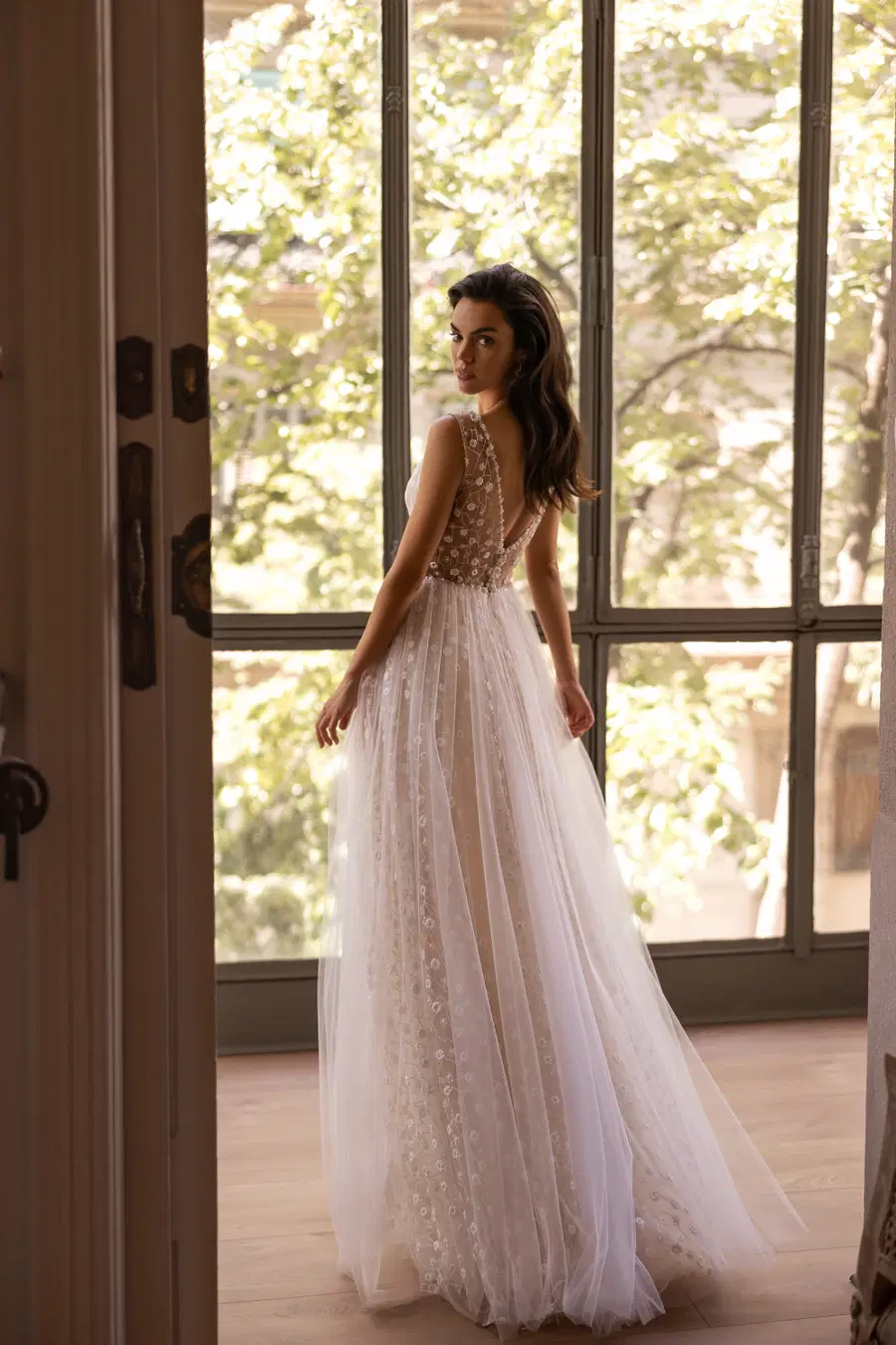 E-5410 by Elizabeth Passion - view 2 of 3