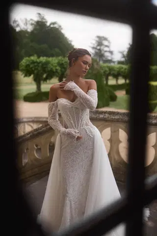 Adelora by Anne Mariée - view 4 of 8