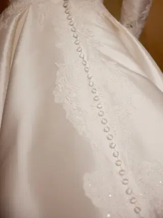 Josephine by Justin Alexander - view 7 of 7