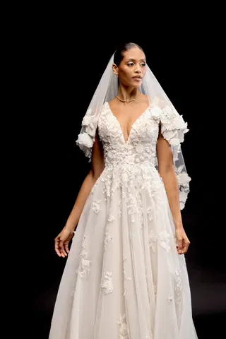 Hesper by Justin Alexander - view 3 of 8