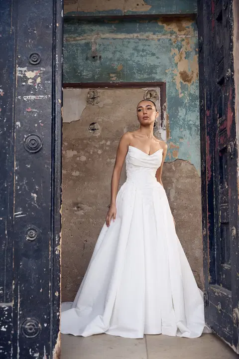 Royal Exchange Brautkleid von Dando London, Ballkleid, Taft