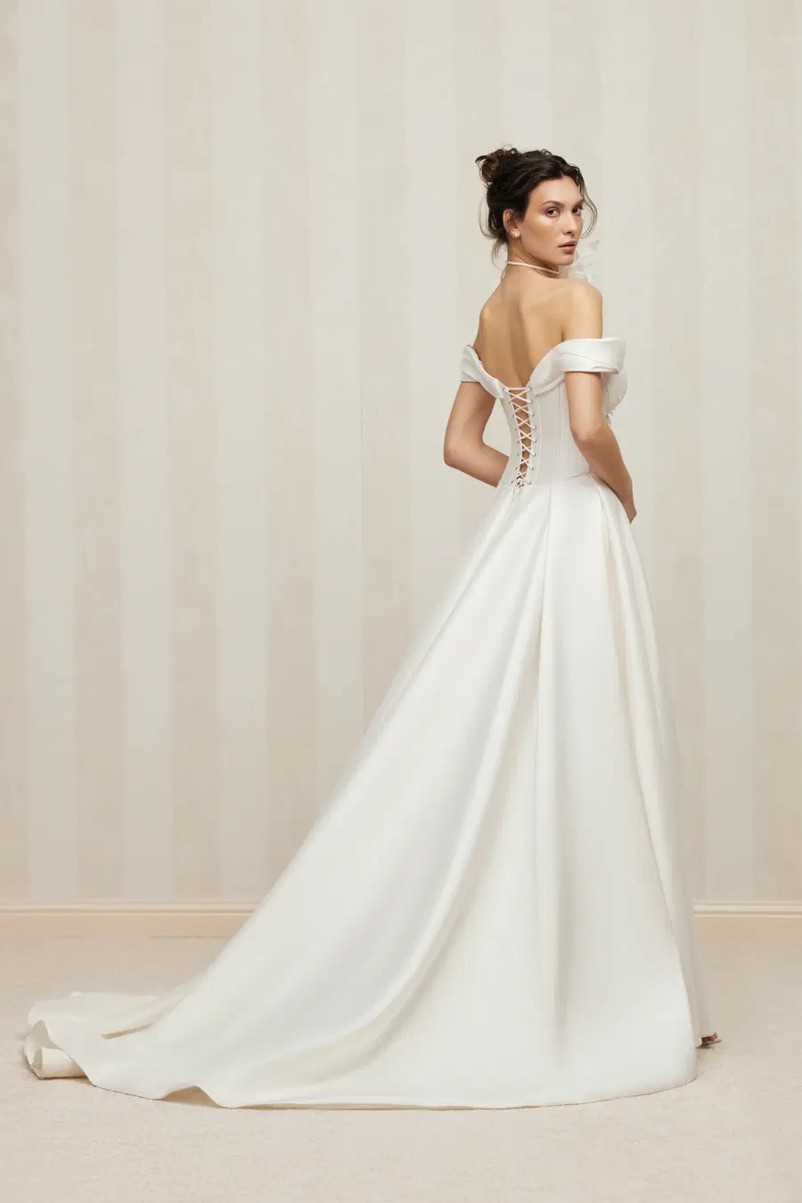Gloria by Anne Mariée - view 8 of 8