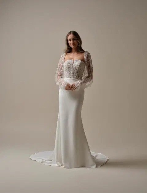 Heyda wedding dress by Rebecca Ingram, fit & flare, organza