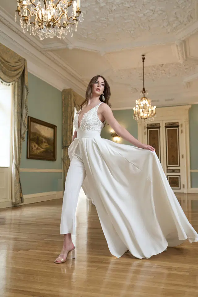 Stella by Eliza Jane Howell - view 2 of 4