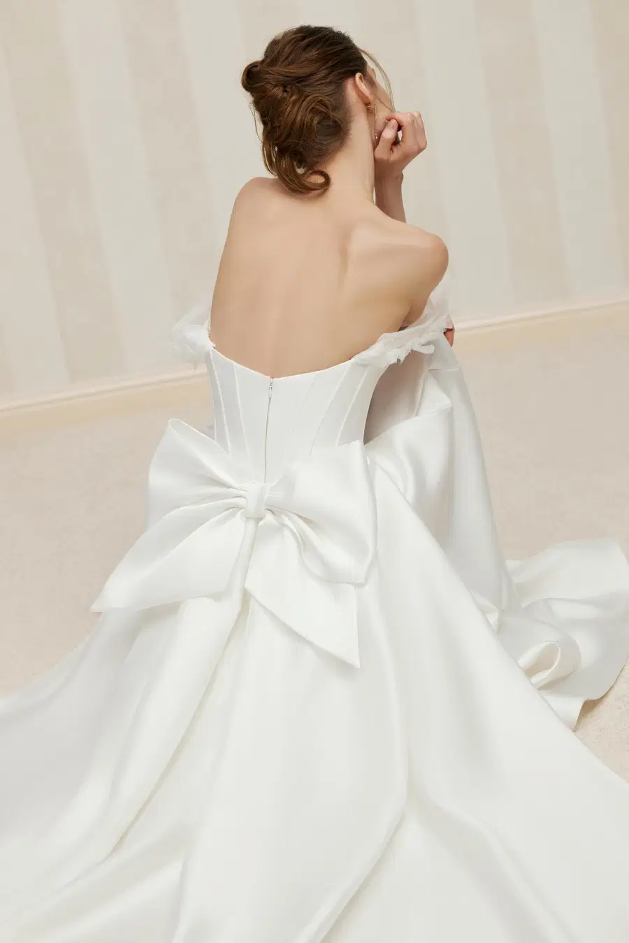 Dolores by Anne Mariée - view 4 of 4