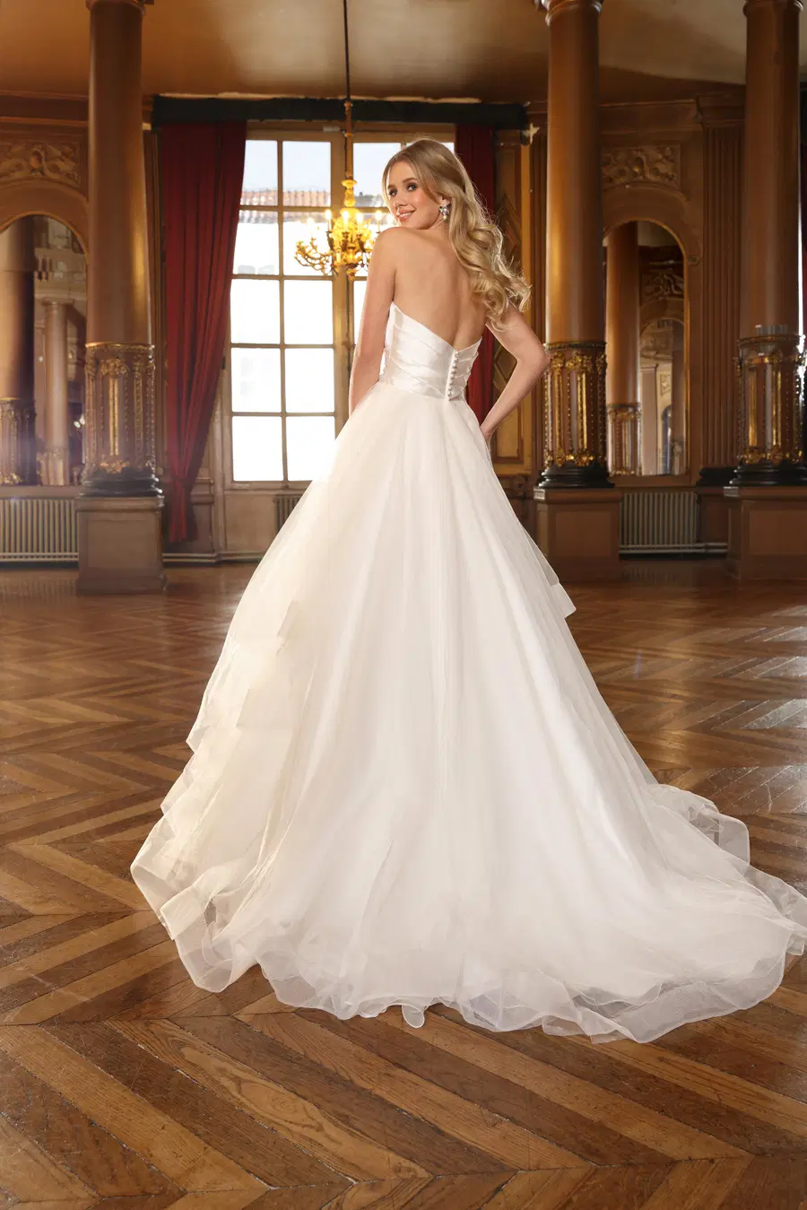 Eliza by Azuree Bridal - view 3 of 4
