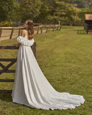 Nithan by Alma Novia - view 3 of 4
