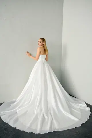 Muse by Justin Alexander Signature - view 2 of 7