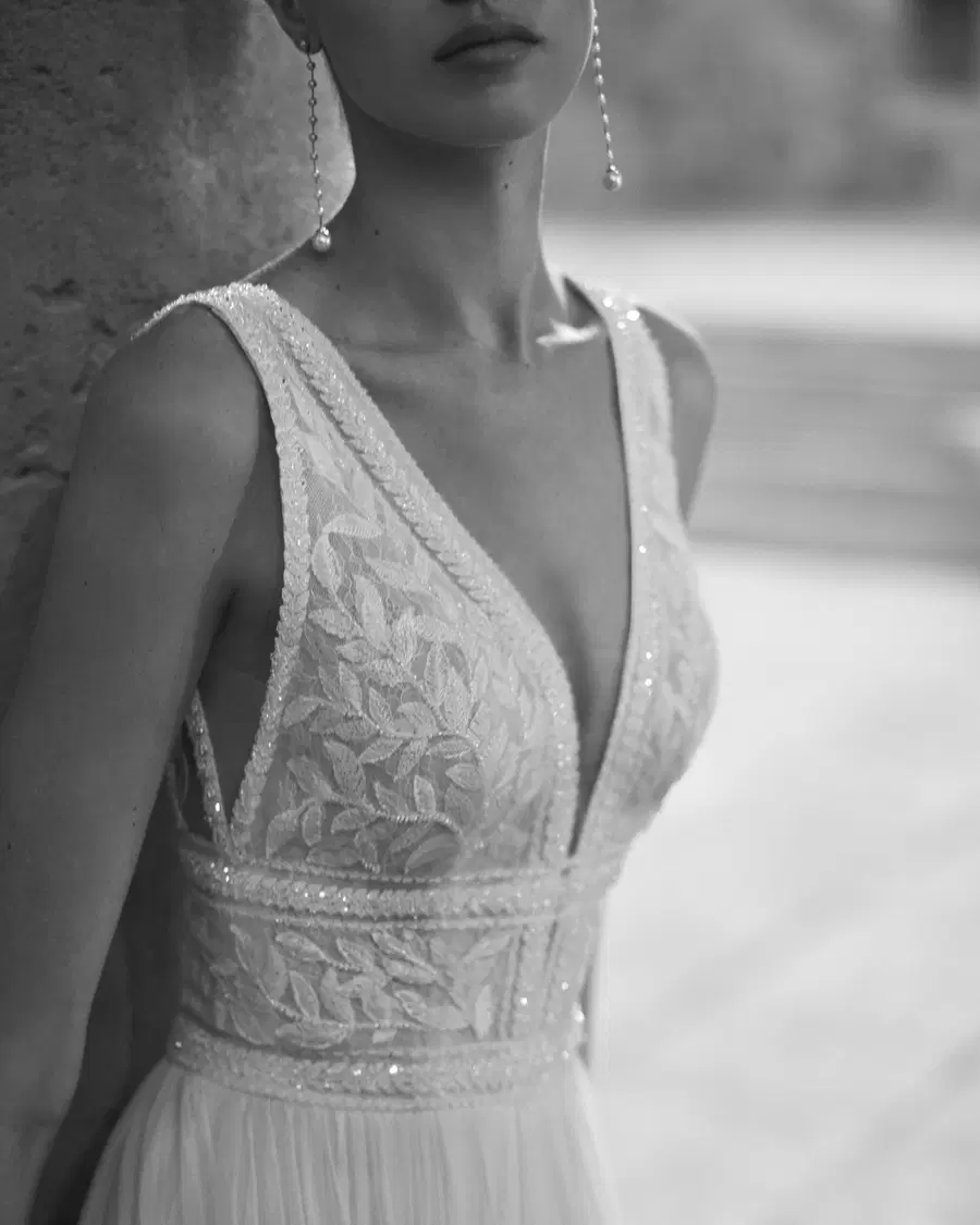 Lelia by Rosa Clara - view 2 of 4