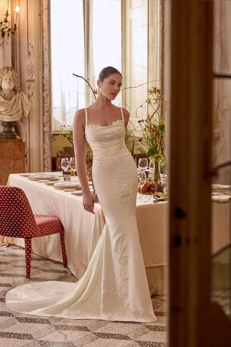 Landon by Justin Alexander: Fit & Flare silhouette, square neckline, crepe