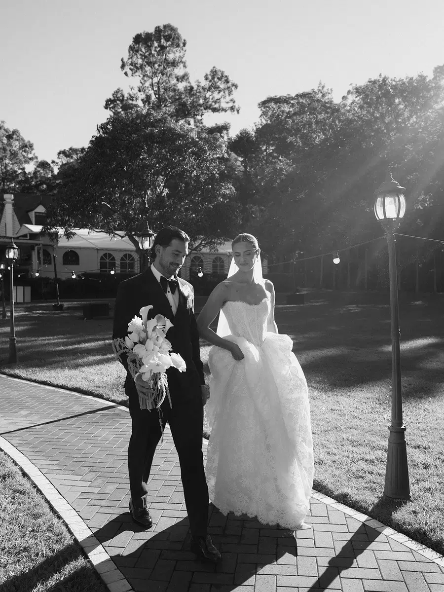 Prim by MWL Bride - view 4 of 5
