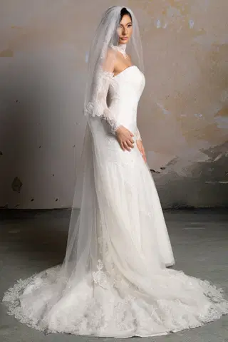 Bethany by Donna Salado Bridal - view 4 of 7