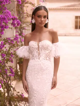Zerene by Bianco Evento - view 3 of 4