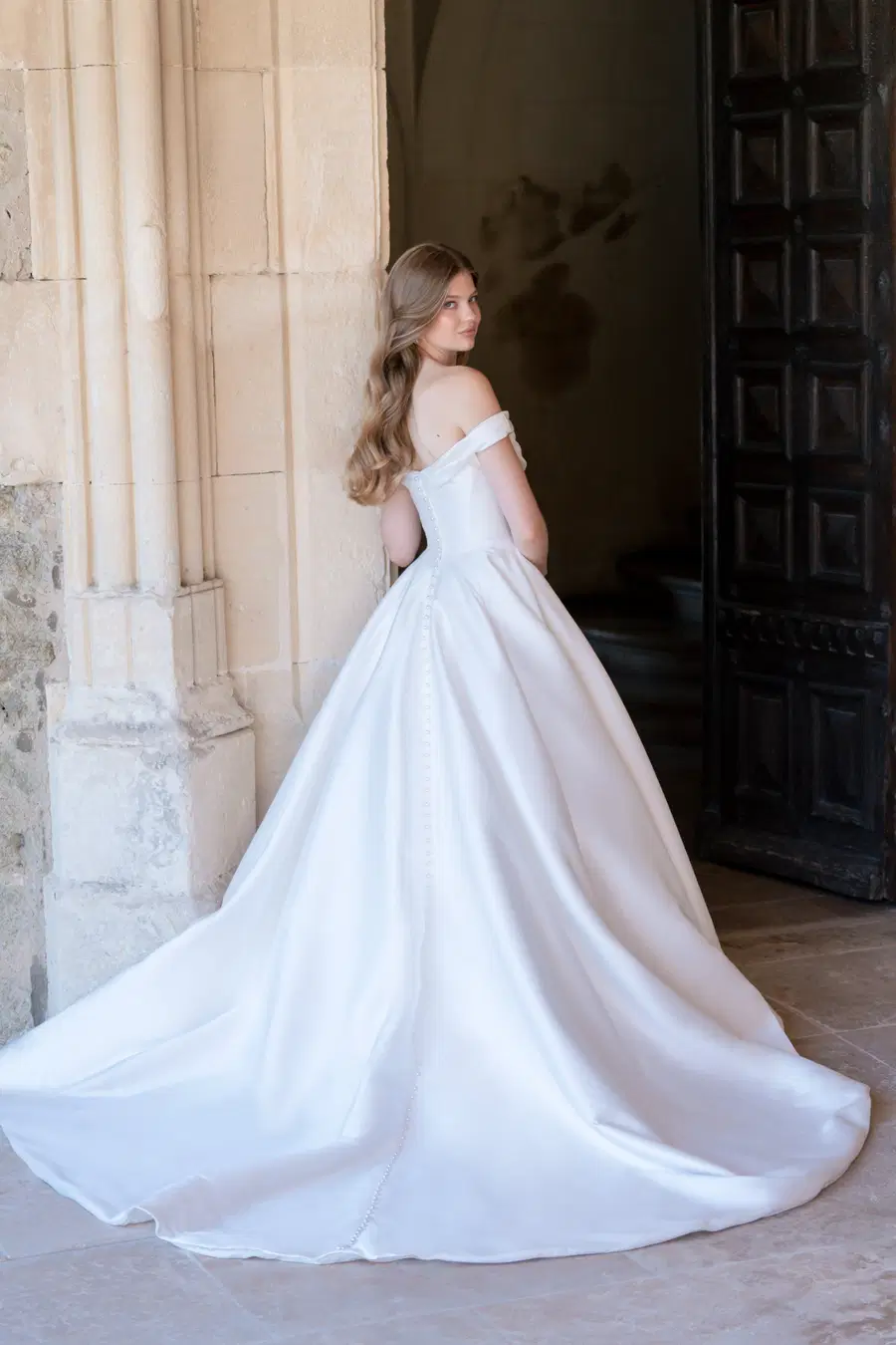 R3800 by Allure Romance - view 6 of 6