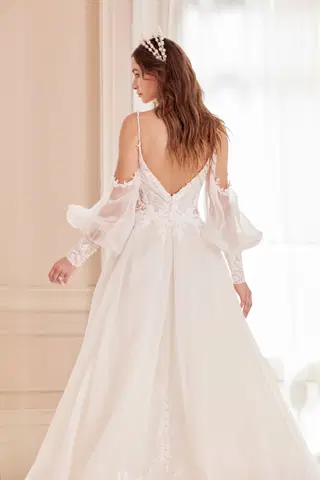 Clemy by Josephine Scott - view 5 of 10