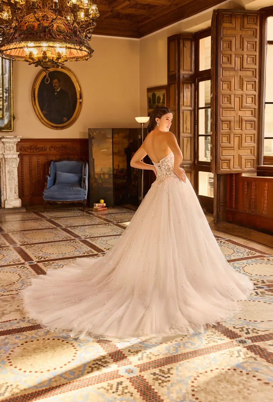 8363 by Monica Loretti - view 3 of 6