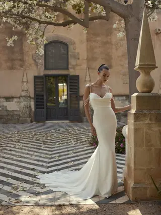 Eline by Modeca Bridal - view 2 of 5