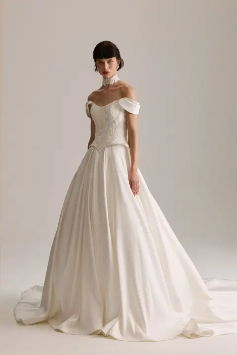 Leonora wedding dress by Josephine Scott, ball gown, lace